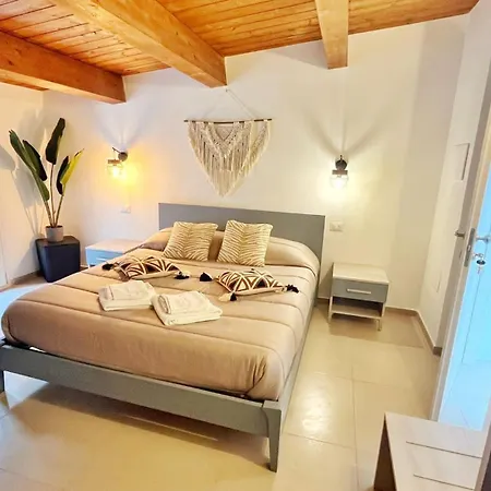 Flamingo Guest house Marina di Camerota